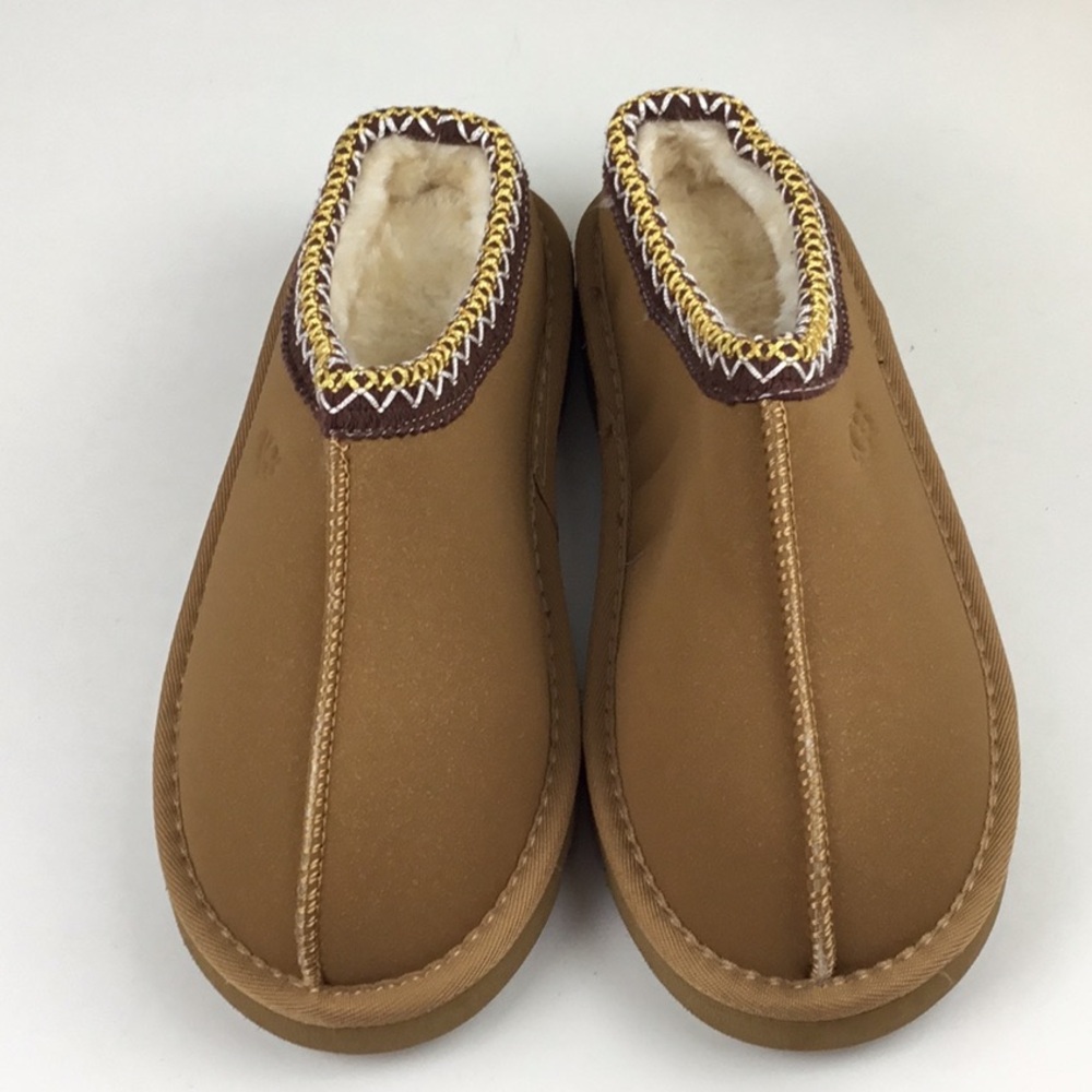 Slippers with Aztec design Faux Fur Lined Camel Size 8